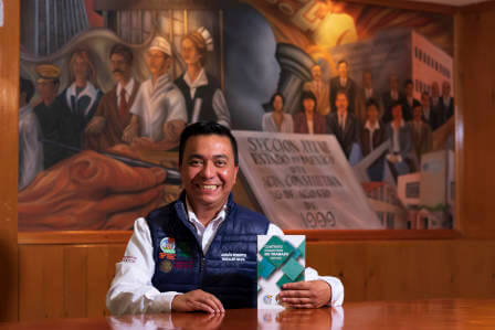 C. ADRIÁN ROBERTO ROSALES NAVA