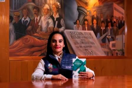 LIC. YEIMI VICTORIA BULOS ZÚÑIGA